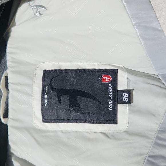 Toni Sailer Ski Jacket Size 38 (US 8) - Picture 5 of 13